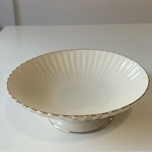 Lenox Cream and Gold Serveware Bowl with Pedestal Base